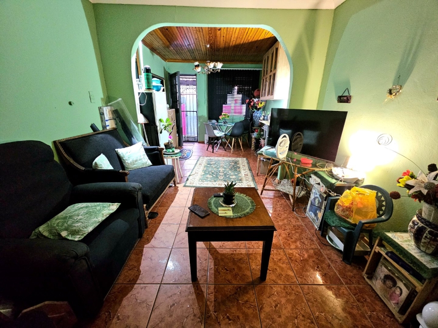  Bedroom Property for Sale in Rocklands Western Cape